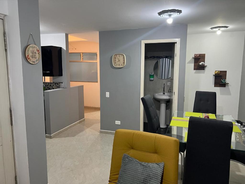 Amoblado Molinos Apartment Medellin